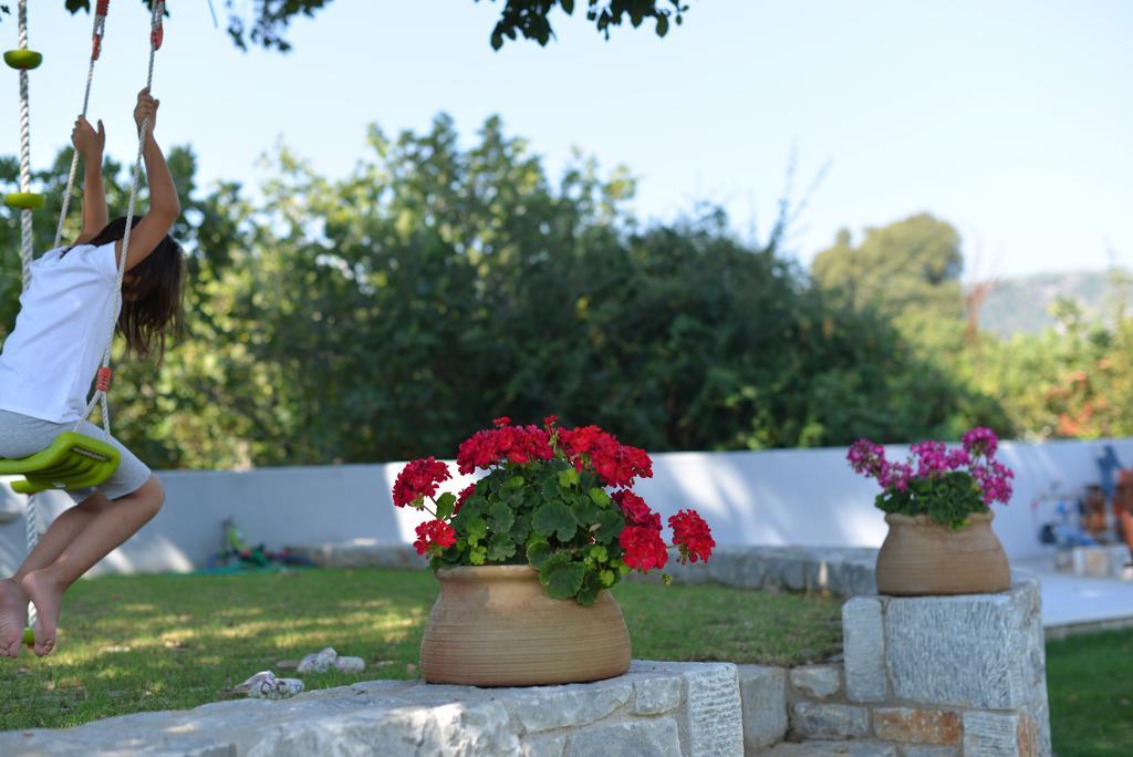 Villa Aggemari Apidias Lakos Habitación foto