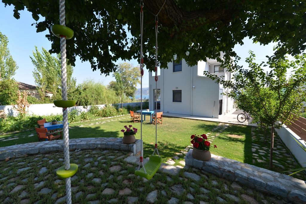 Villa Aggemari Apidias Lakos Habitación foto